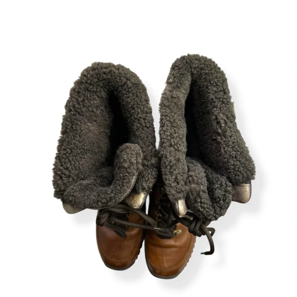 UGG Australia Women's Kintla Boots‎ Leather Quilted Two Tone Brownstone US 7